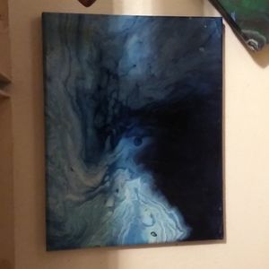 Paint pouring picture